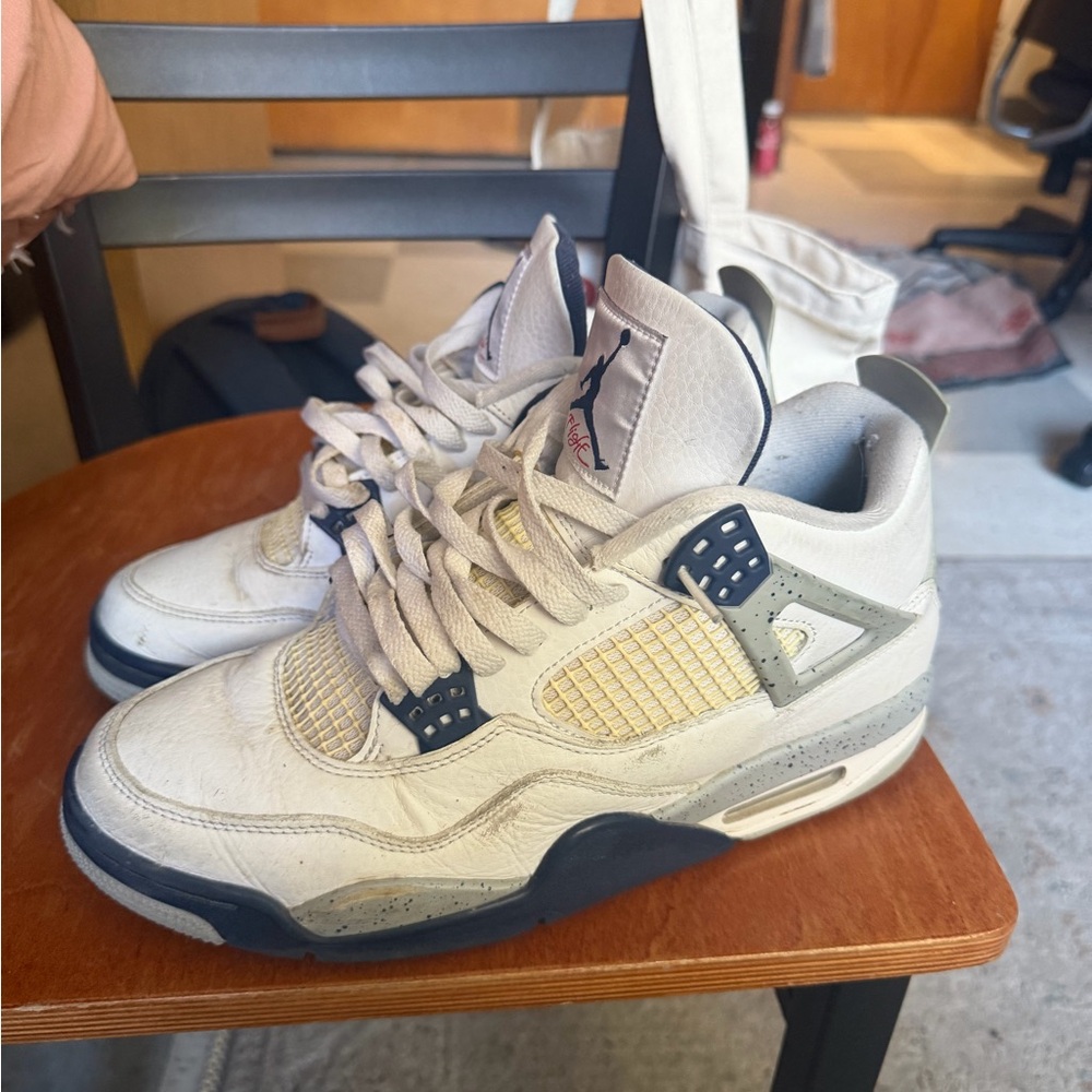 Jordan 4 Retro Midnight Navy